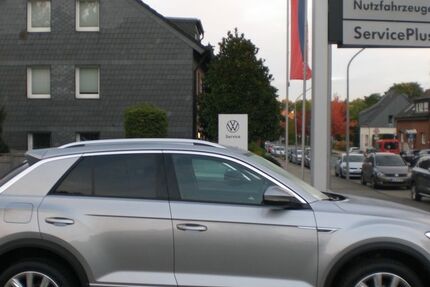 VW T-Roc 17.247 km 26.490 &euro; Oberhausen 46145