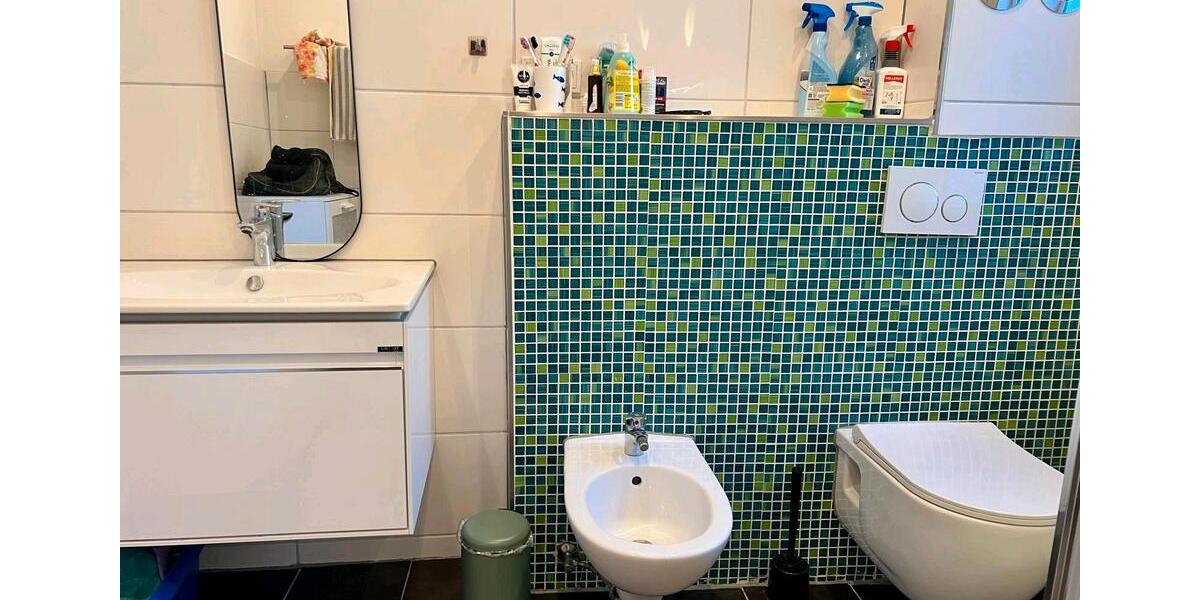 Erdgeschoßwohnung Witten Heven - 4 Zimmer, 100 m&sup2;, 1.750&euro; | Angebot:24661197