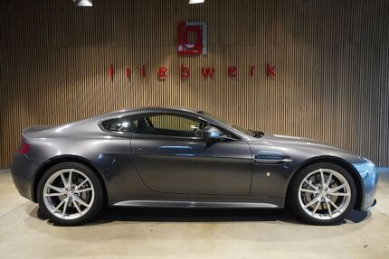 Aston Martin V8 Vantage 33.000 km 78.941 &euro; Duisburg 47228