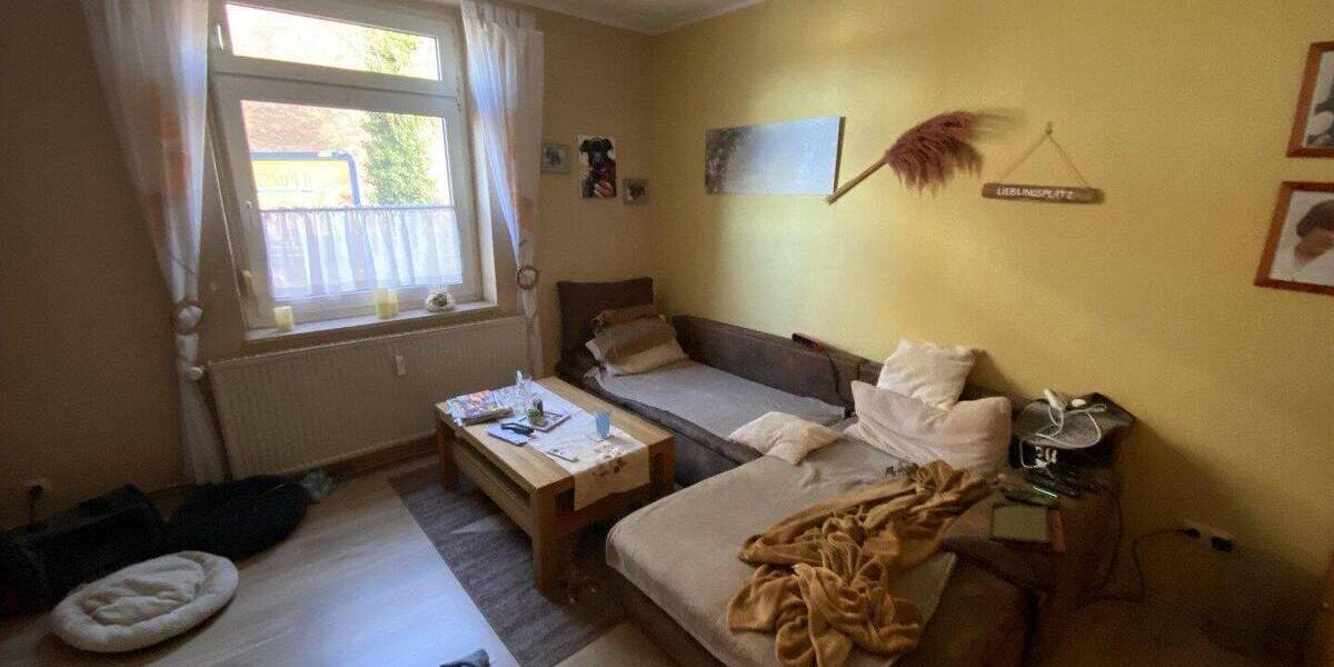 Mehrfamilienhaus, Wohnhaus Oberhausen Sterkrade-Mitte - 8 Zimmer, 201 m&sup2;, 289.000&euro; | Angebot:26908926