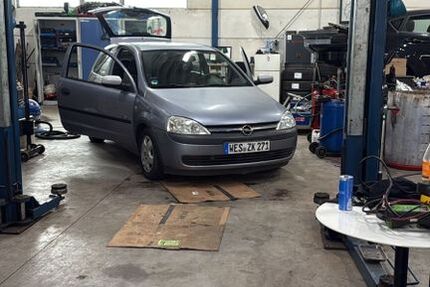 Opel Astra 90.000 km 2.999 &euro; Dinslaken 46535