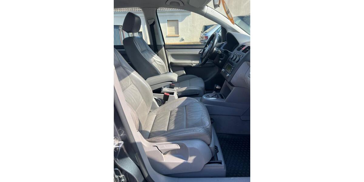 VW Touran 160.500 km 4.799 &euro; Witten 58454
