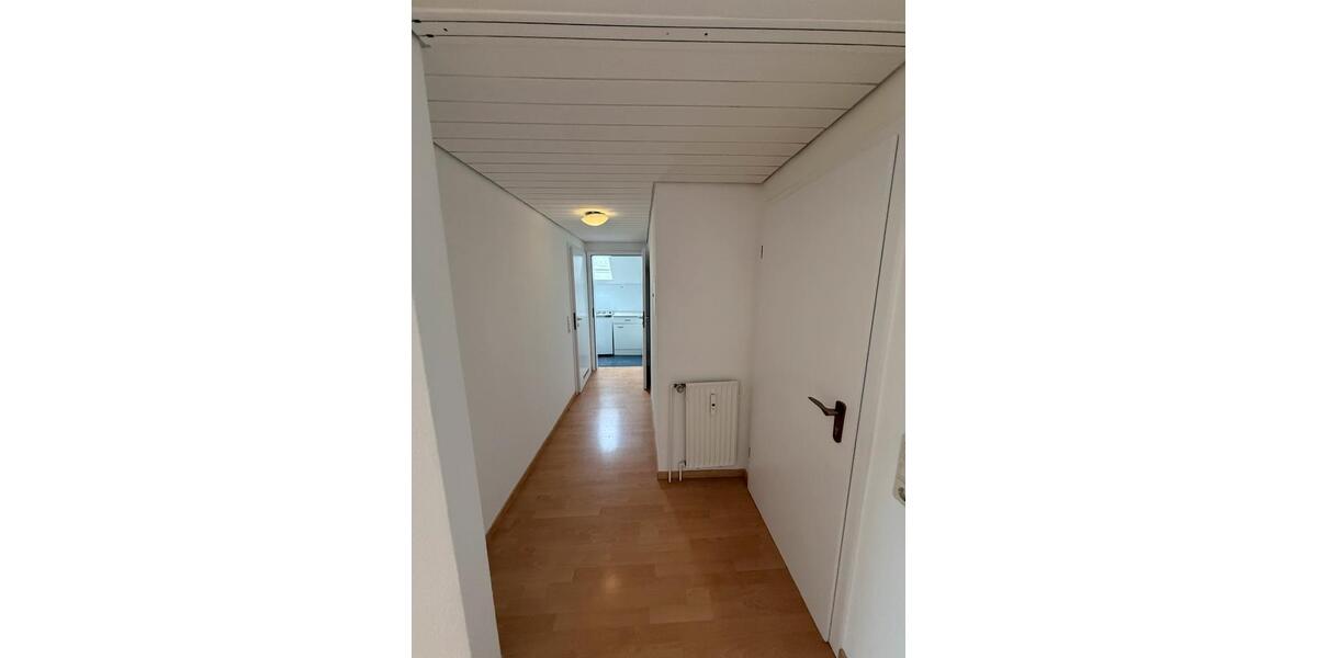 Dachgeschoßwohnung Bochum Bochum-Südwest - 1.5 Zimmer, 29 m&sup2;, 495&euro; | Angebot:26563189