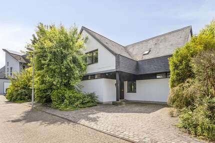 Haus zum Kaufen in Mülheim an der Ruhr 1.345.000 € 250 m² 5 zimmer