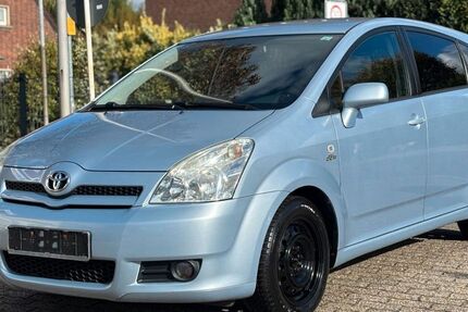 Toyota Corolla Verso 200.000 km 2.999 € neukirchen-vluyn 47506