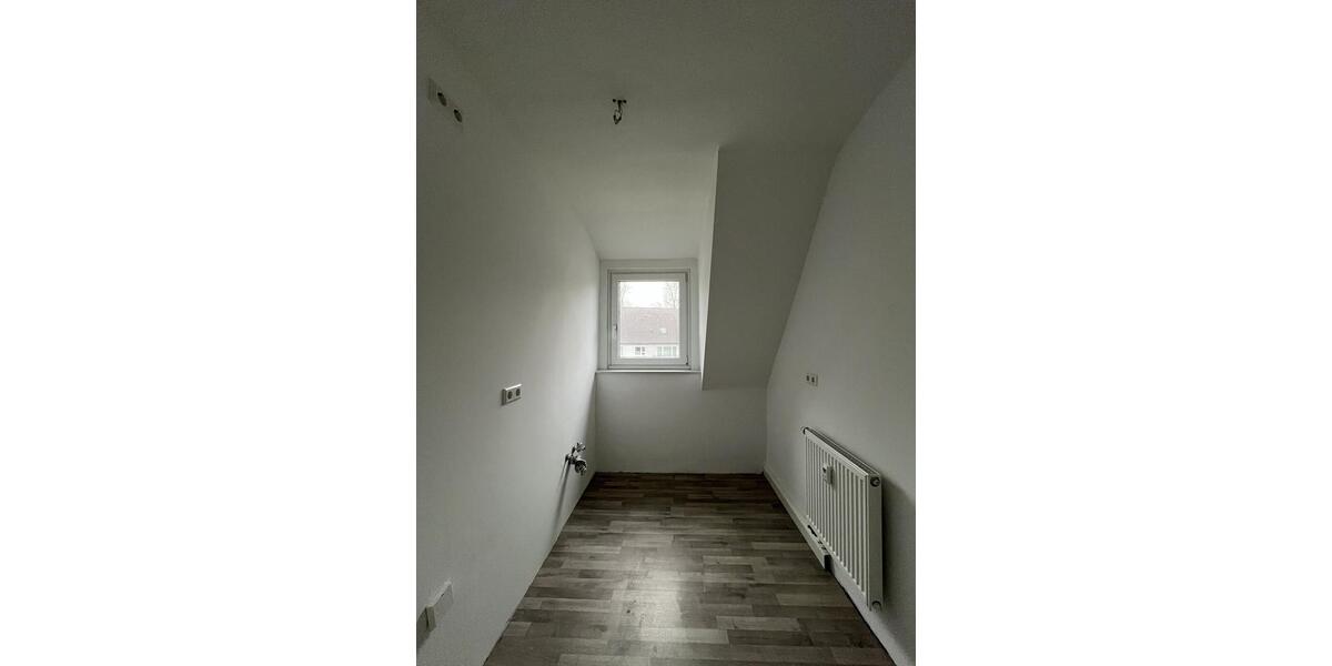 Bezugsfertige Wohnung - Einfach Möbel rein und Füße hoch! 3.5 zimmer