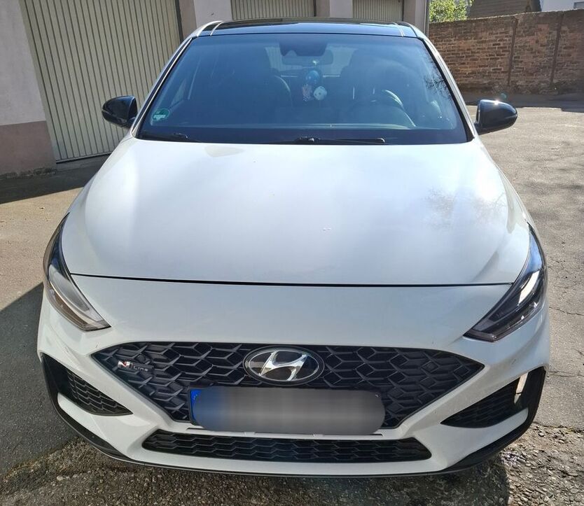 i30