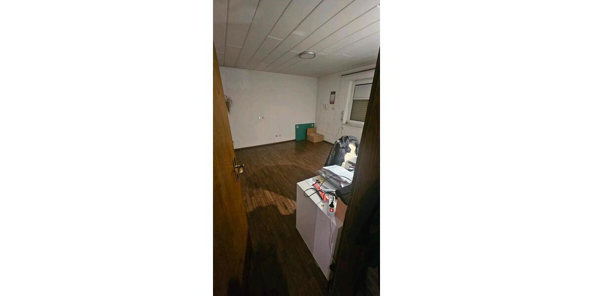 Erdgeschoßwohnung Essen Frillendorf - 3 Zimmer, 75 m&sup2;, 300.000&euro; | Angebot:25143423