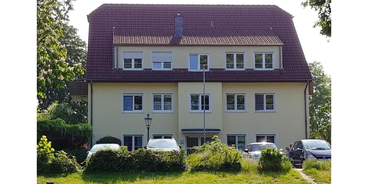 Wohnung im Grünen: gut geschnittene 3,5 Zimmerwohnung mit Balkon 3.5 zimmer