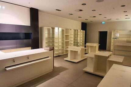 Einzelhandel in Mülheim an der Ruhr 2.725 € 109 m² zimmer