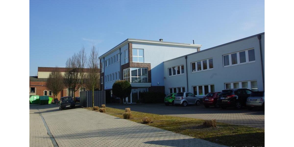 Moderne Büro-Etage im Eurotec-Gewerbe-Park zur Miete im 2. OG zimmer