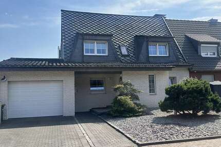 Haus zum Kaufen in Essen 695.000 € 195 m²