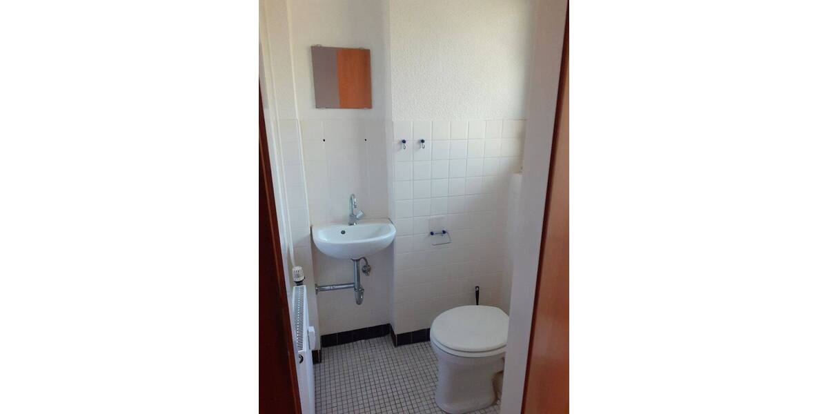 Etagenwohnung Bochum Stiepel - 5 Zimmer, 120 m&sup2;, 1.200&euro; | Angebot:26806244