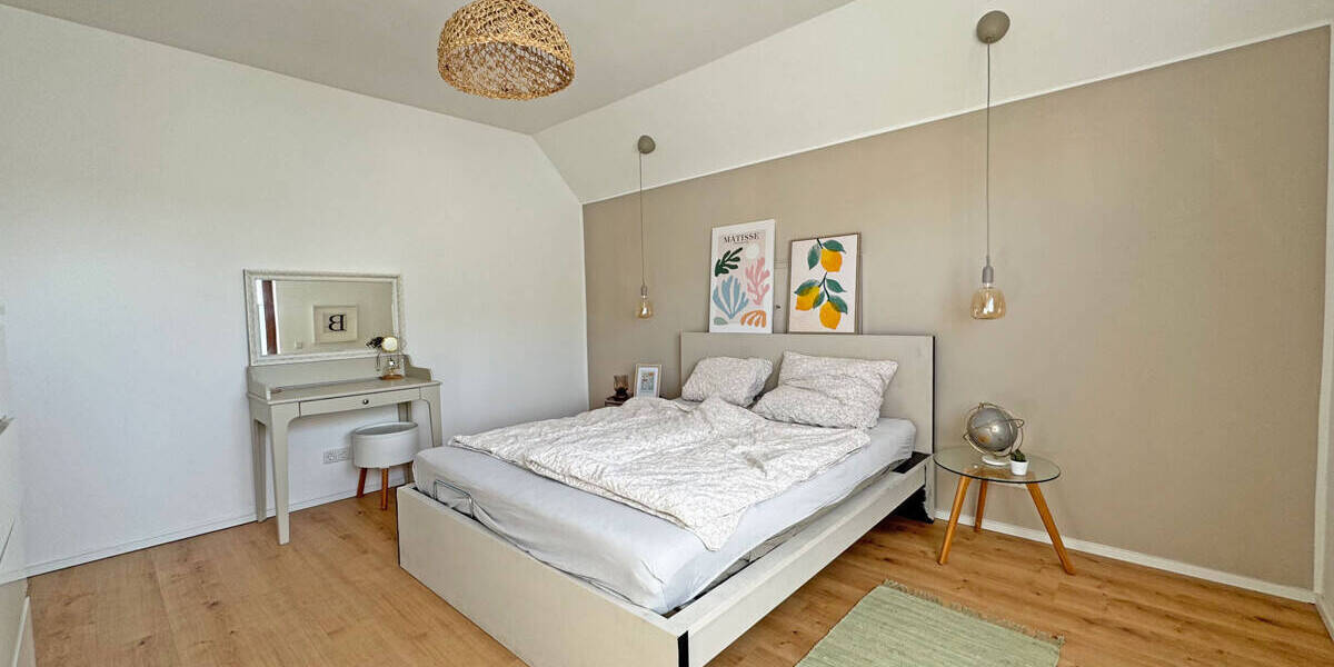 Einfamilienhaus Voerde (Niederrhein) / Friedrichsfeld Friedrichsfeld - 4 Zimmer, 120 m&sup2;, 395.000&euro; | Angebot:26017555