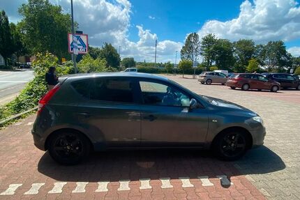 Hyundai i30 206.500 km 1.950 &euro; Gelsenkirchen 45886