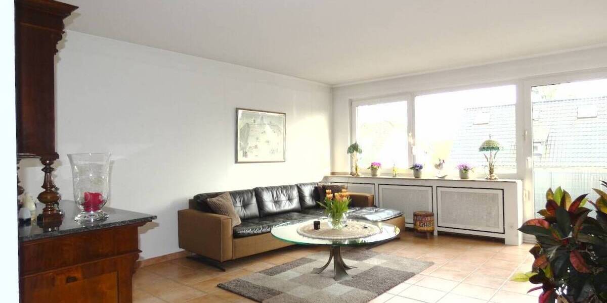 Etagenwohnung Ratingen Lintorf - 3 Zimmer, 94 m&sup2;, 296.000&euro; | Angebot:26108271