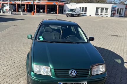 VW Bora 248.000 km 1.500 &euro; Gelsenkirchen 45881