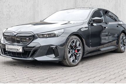 BMW i5 21.500 km 77.900 &euro; Velbert 42553