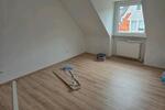 Dachgeschoßwohnung Essen Stadtbezirk VIII - 2.5 Zimmer, 57 m&sup2;, 760&euro; | Angebot:26347692