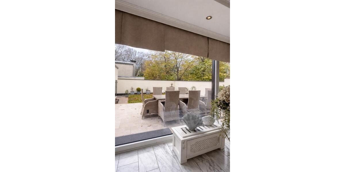 Bungalow Gelsenkirchen Gelsenkirchen-Mitte - 8 Zimmer, 250 m&sup2;, 1.950&euro; | Angebot:26107848