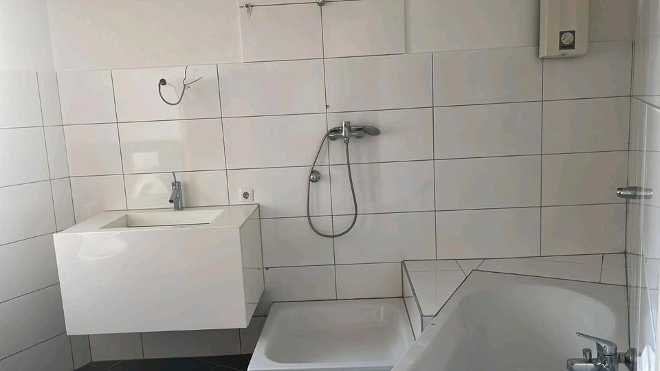 Etagenwohnung Gelsenkirchen Erle - 3 Zimmer, 120 m&sup2;, 1.172&euro; | Angebot:25262506