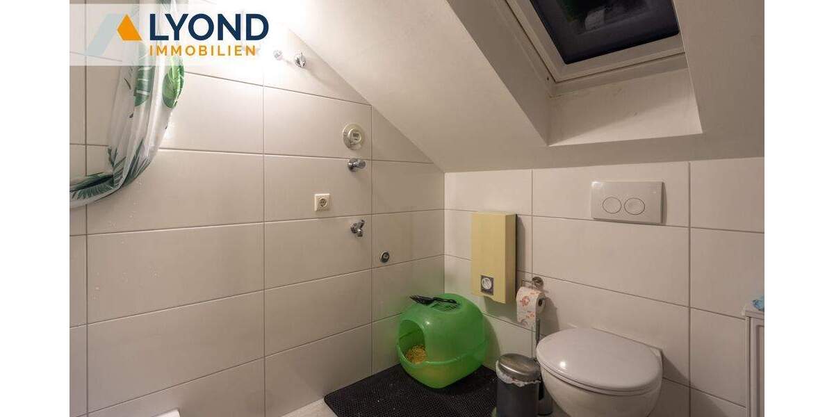 Etagenwohnung Moers Repelen - 4 Zimmer, 90 m&sup2;, 145.000&euro; | Angebot:25676842