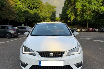 Seat Ibiza 154.000 km 4.900 &euro; Essen 45257