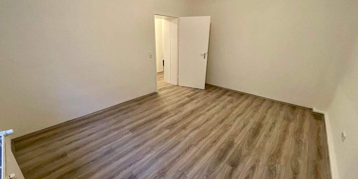 Etagenwohnung Essen Südostviertel - 3 Zimmer, 71 m&sup2;, 555&euro; | Angebot:25604853