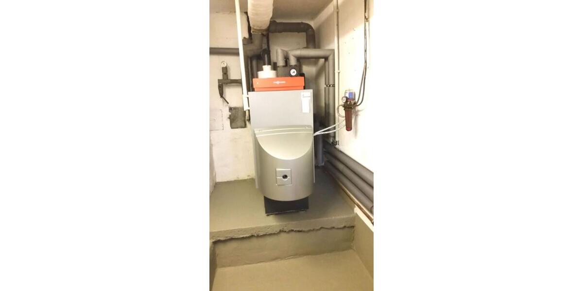 Provisionsfreies, Zweifamilienhaus mit Einliegerwohnung 8 zimmer