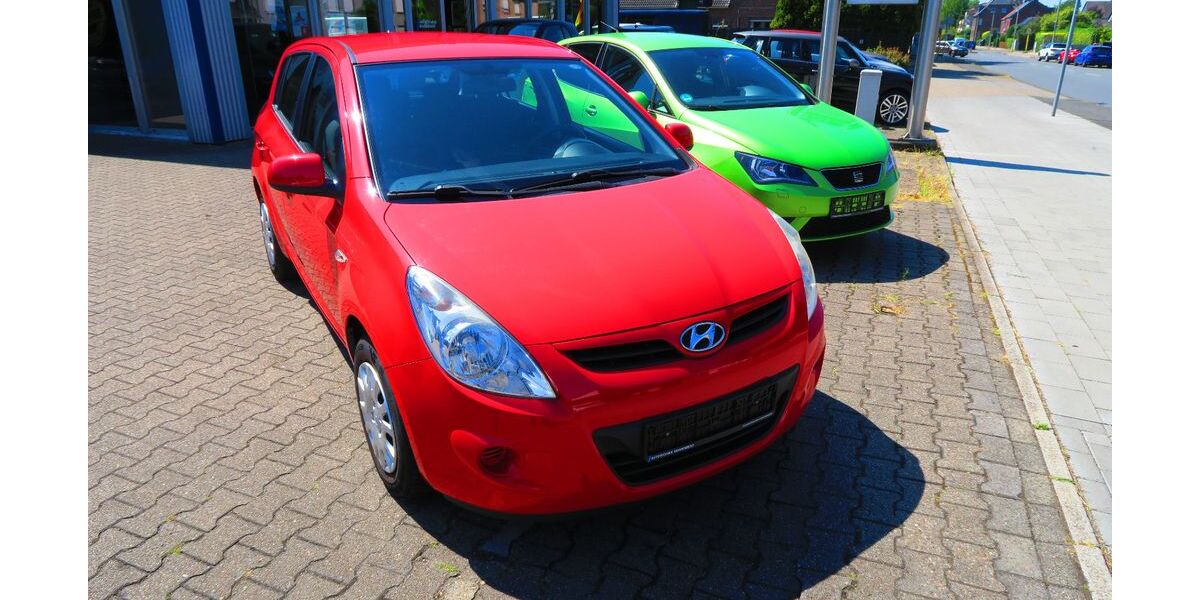 Hyundai i20 130.500 km 3.999 &euro; Oberhausen 46147