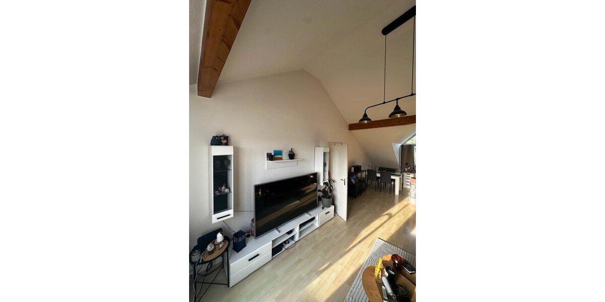 Dachgeschoßwohnung Duisburg Rheinhausen - 2 Zimmer, 65 m&sup2;, 169.000&euro; | Angebot:27006901