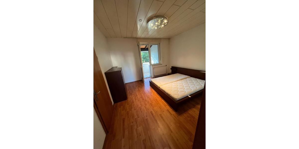 Einfamilienhaus Duisburg Mittelmeiderich - 4.5 Zimmer, 192 m&sup2;, 320.000&euro; | Angebot:27200480