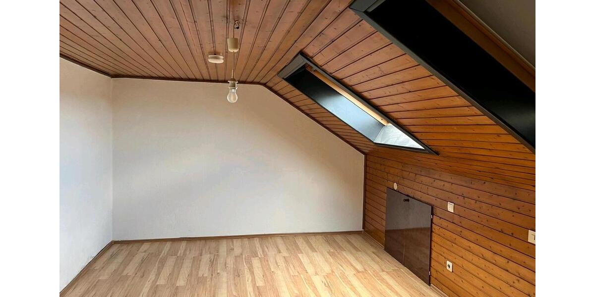 Dachgeschoßwohnung Gladbeck - 2 Zimmer, 50 m&sup2;, 694&euro; | Angebot:24963323