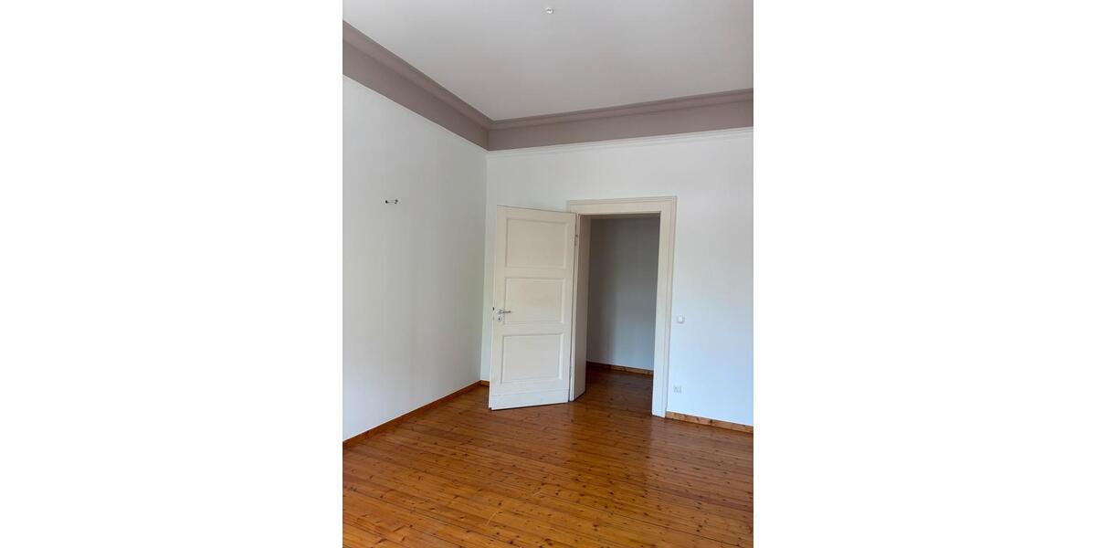 Etagenwohnung Duisburg - 4 Zimmer, 100 m&sup2;, 259.000&euro; | Angebot:27055669