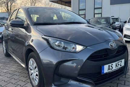 Toyota Yaris 64.050 km 12.990 &euro; Castrop-Rauxel 44579