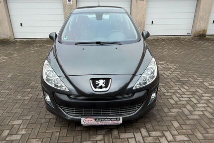 Peugeot 308 138.000 km 3.299 € Essen 45356
