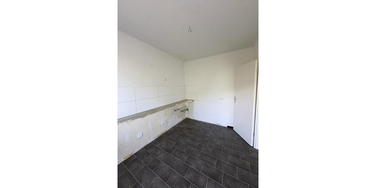 Etagenwohnung Ratingen Tiefenbroich - 2 Zimmer, 65 m&sup2;, 709&euro; | Angebot:26270299