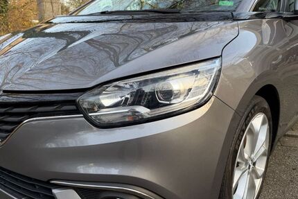 Renault Scenic 184.754 km 7.200 &euro; Essen 45276