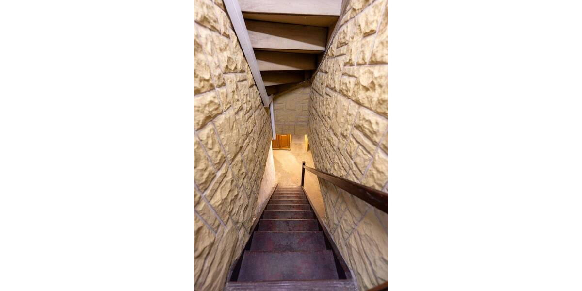 Mehrfamilienhaus, Wohnhaus Mülheim an der Ruhr / Schloß Broich Broich - 1 Zimmer, 425 m&sup2;, 650.000&euro; | Angebot:24035947