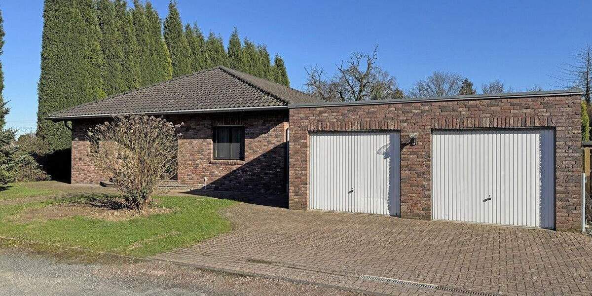 Bungalow Voerde Friedrichsfeld - 3 Zimmer, 123 m&sup2;, 790.000&euro; | Angebot:25878914