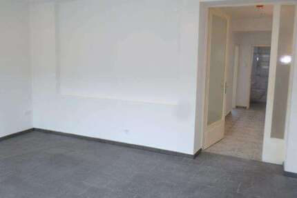 Wohnung zum Mieten in Düsseldorf 897,95 € 90.81 m²