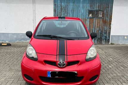 Toyota Aygo (X) 115.000 km 1.750 &euro; Hattingen 45525