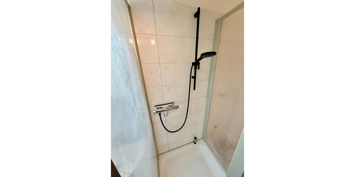 Erdgeschoßwohnung Gelsenkirchen Gelsenkirchen-Mitte - 2 Zimmer, 68 m&sup2;, 999&euro; | Angebot:25442043