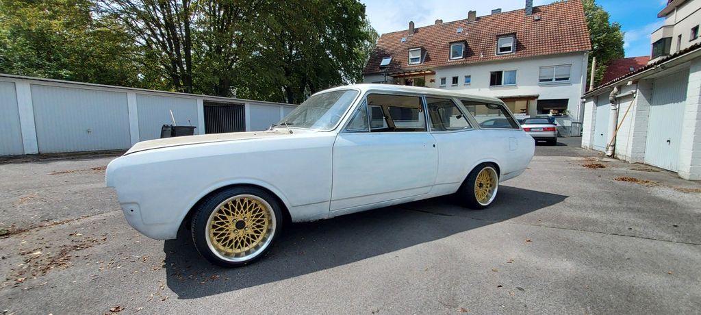 Opel Rekord 11.000 km 6.999 € Mülheim 45470