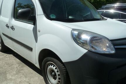 Renault Kangoo 204.000 km 6.900 &euro; Duisburg 47269