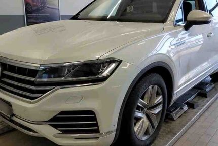 VW Touareg 61.305 km 47.880 &euro; Wesel 46483