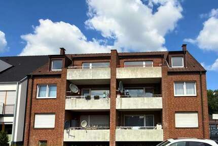 Haus zum Kaufen in Oberhausen 1.095.000 € 431.21 m² 18 zimmer