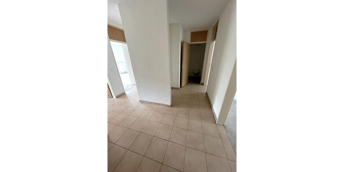 Etagenwohnung Duisburg Beeck - 4.5 Zimmer, 91 m&sup2;, 805&euro; | Angebot:26227988
