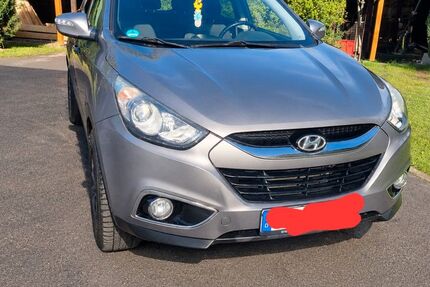 Hyundai ix35 155.000 km 5.950 &euro; Duisburg 47168