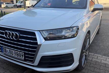 Audi Q7 143.000 km 31.950 &euro; Recklinghausen 45661